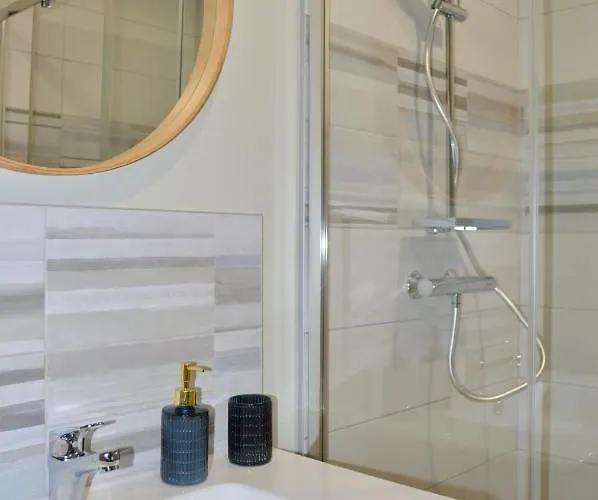 Oda ve Kahvaltı La Pichonniere Isigny-le-Buat